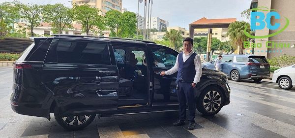 Cho thuê xe Carnival có lái theo tuần